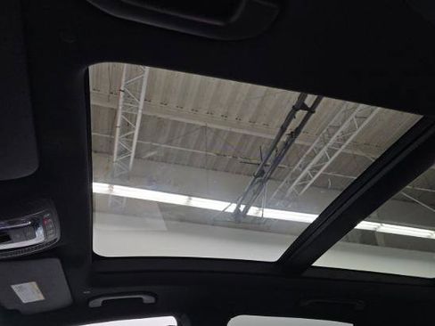 Used 2024 Mercedes-Benz GLE 350 4MATIC image 12