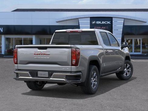 New 2026 GMC Sierra 1500 SLE image 4