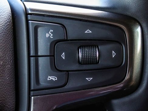 Used 2025 Chevrolet Silverado 1500 High Country AWD/4WD image 29
