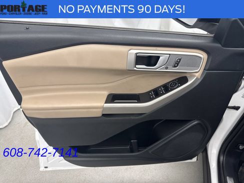 Used 2024 Ford Explorer Limited AWD/4WD image 10