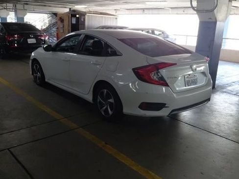Used 2020 Honda Civic LX image 3