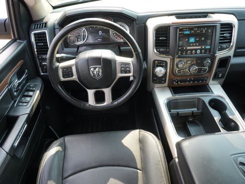 Used 2016 RAM 1500 Laramie AWD/4WD image 20