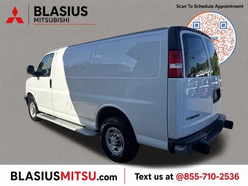 Used 2024 Chevrolet Express 2500 w/ Driver Convenience Package RWD image 28