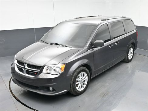 Used 2020 Dodge Grand Caravan SXT FWD image 22