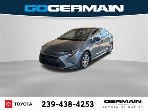 Certified 2025 Toyota Corolla LE image 1