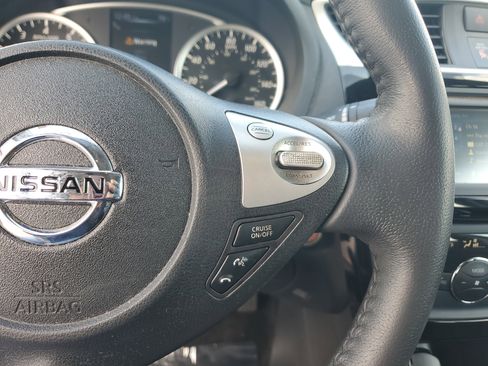 Used 2017 Nissan Sentra SL w/ Protection Package image 20