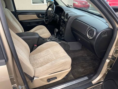 Used 2006 GMC Envoy SLE w/ Sle Preferred Equipment Group image 24