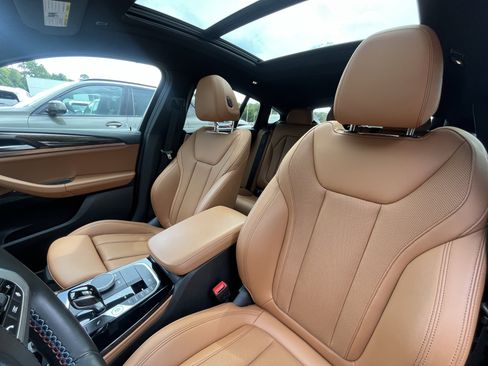 Used 2023 BMW X4 M40i w/ Shadowloine Package image 14
