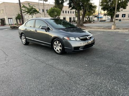 Used 2010 Honda Civic LX image 3