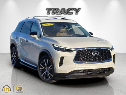Used 2023 INFINITI QX60 Sensory w/ Cargo Package