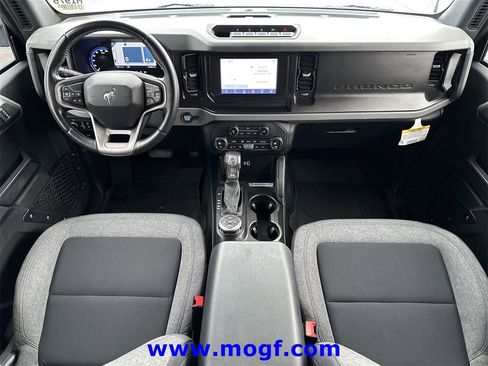 Certified 2021 Ford Bronco Big Bend w/ Sasquatch Package image 2