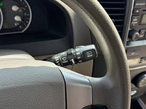 Used 2007 Kia Sorento 4WD image 24