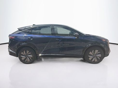 Used 2024 Nissan Ariya AWD image 10