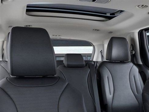 New 2026 Kia Carnival SX Prestige image 27