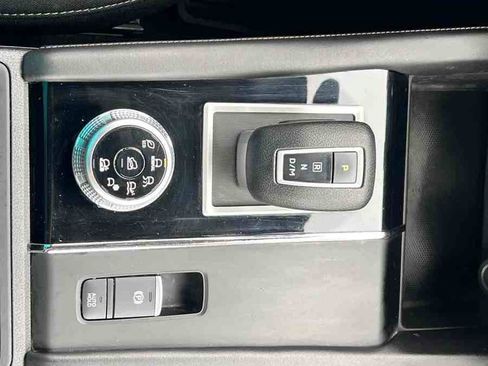 Used 2022 Mitsubishi Outlander ES AWD/4WD image 11