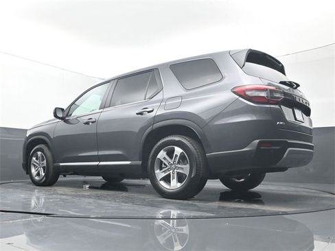 Used 2025 Honda Pilot EX-L image 21