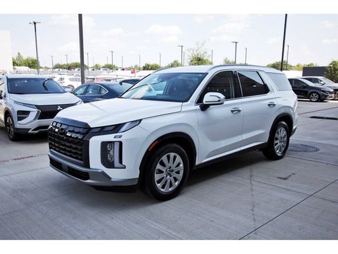 Certified 2025 Hyundai Palisade SEL AWD/4WD image 3