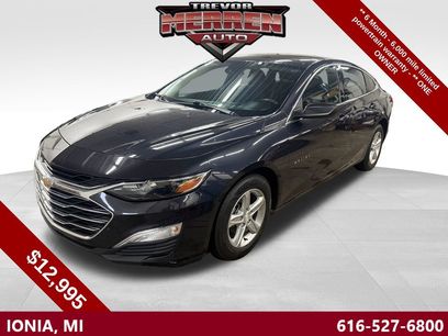 Used 2022 Chevrolet Malibu LS w/ Driver Confidence Package II