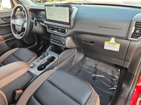 New 2025 Ford Bronco Sport Outer Banks AWD/4WD image 30