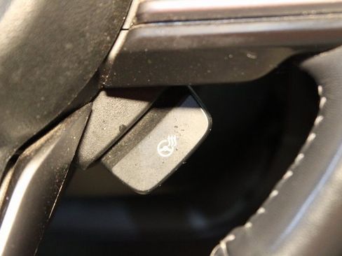 Used 2019 Subaru Ascent Touring image 23