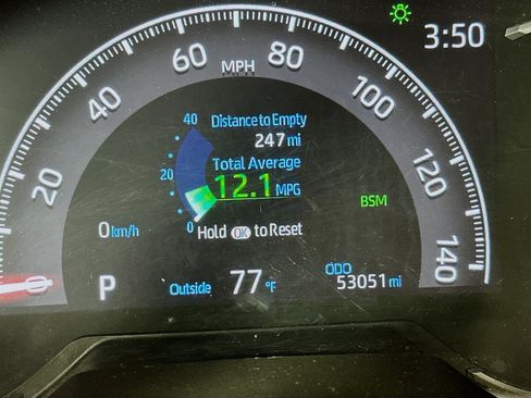 Used 2023 Toyota RAV4 XLE FWD image 19