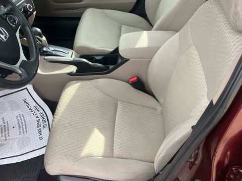 Used 2015 Honda Civic LX image 9