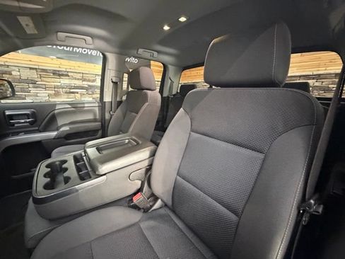 Used 2018 Chevrolet Silverado 1500 LT w/ Midnight Edition AWD/4WD image 14