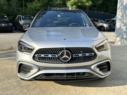 Certified 2025 Mercedes-Benz GLA 250 image 3