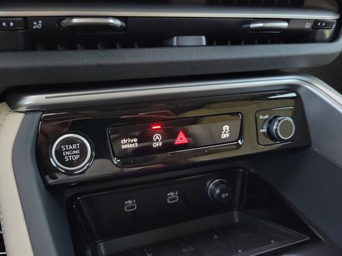 New 2026 Audi Q5 Premium Plus AWD/4WD image 25