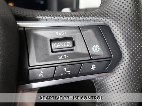 New 2025 Mitsubishi Outlander SE image 6