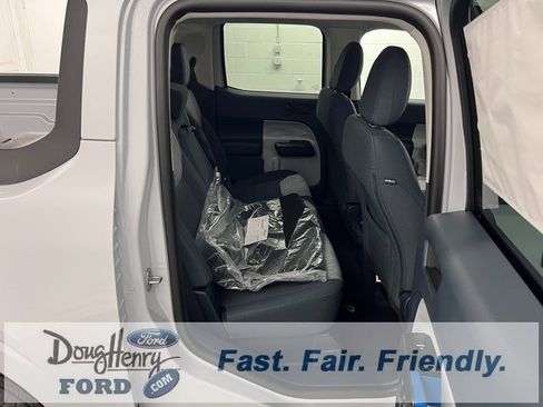 New 2025 Ford Maverick XLT w/ XLT Luxury Package image 33