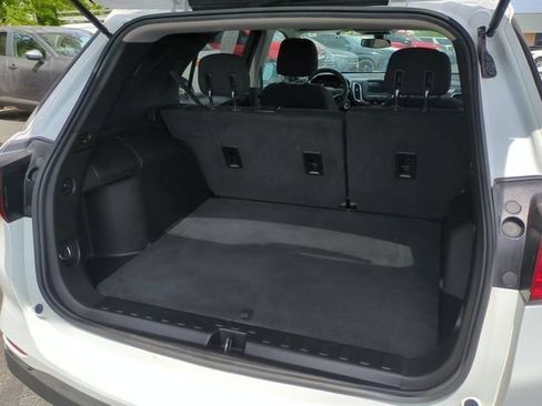 Used 2019 Chevrolet Equinox LT AWD/4WD image 29