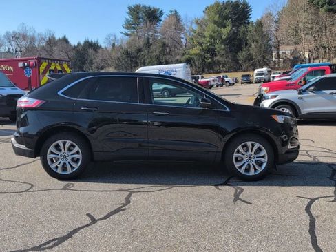 Certified 2024 Ford Edge Titanium image 2