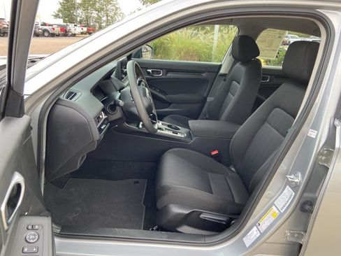 Used 2025 Honda Civic LX image 34