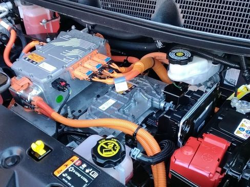 Used 2021 Chevrolet Bolt LT image 29