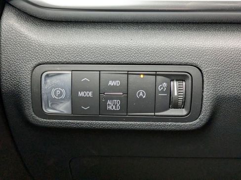 New 2026 GMC Terrain Elevation AWD/4WD image 18