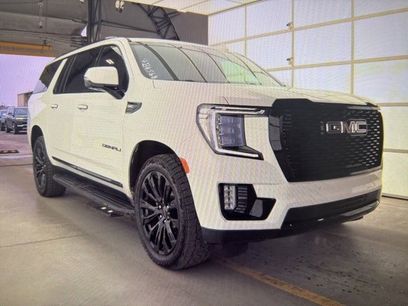 Used 2021 GMC Yukon XL Denali w/ Advanced Technology Package