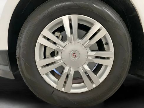 Used 2016 Cadillac SRX Luxury w/ Driver Awareness Package FWD image 25