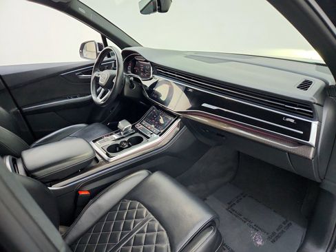 Used 2022 Audi SQ7 Premium Plus AWD/4WD image 29