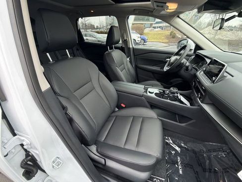New 2026 Nissan Rogue SV w/ SV Premium Package image 24