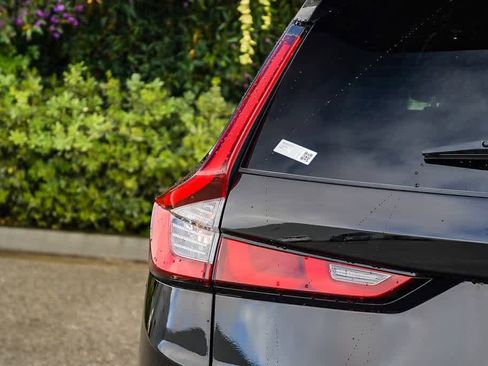 Used 2024 Honda CR-V Sport Touring image 7