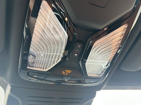 New 2026 BMW X5 xDrive40i w/ M Sport Package image 28