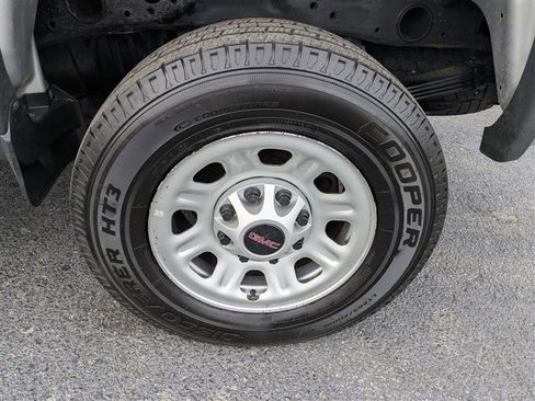 Used 2019 GMC Sierra 2500 4x4 Crew Cab w/ Sierra Convenience Package image 10