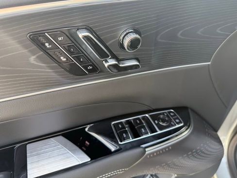 New 2026 Cadillac Lyriq Sport image 12