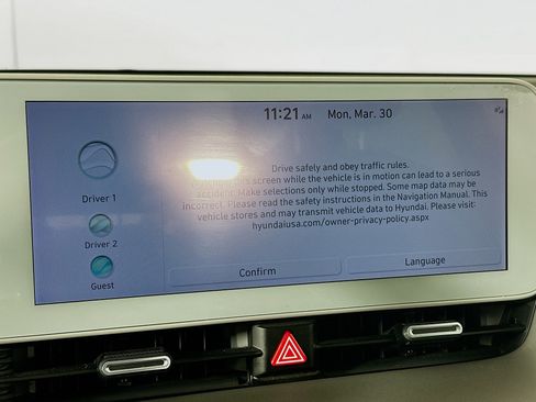 Used 2024 Hyundai Ioniq 5 SE image 21