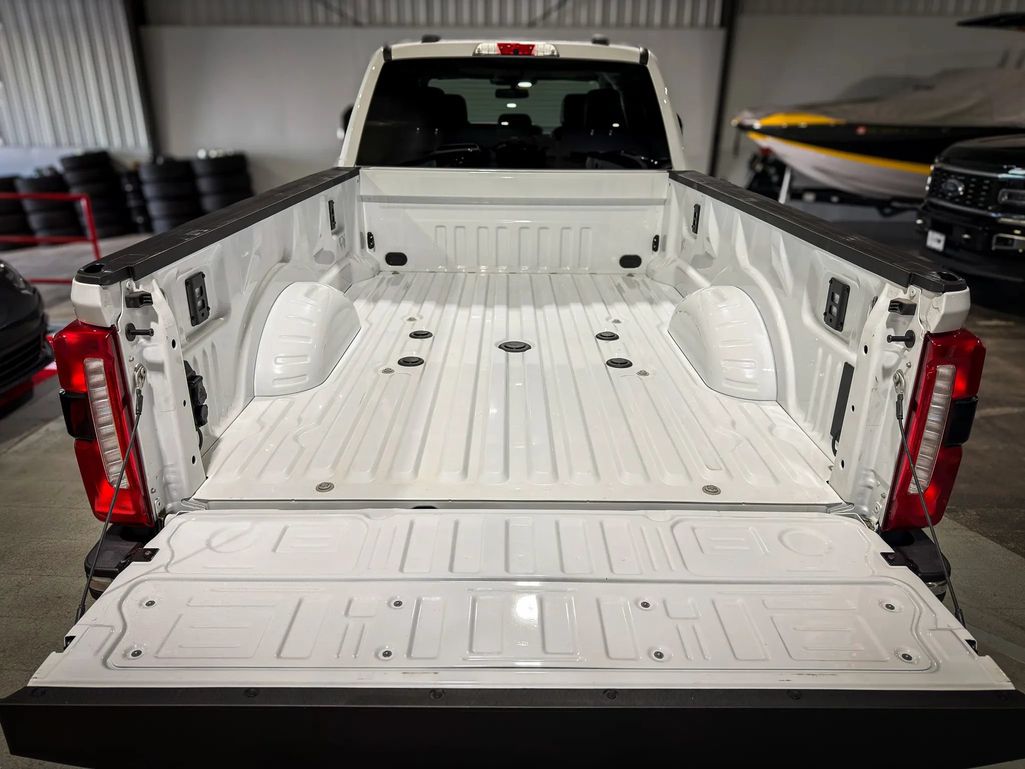 Used 2026 Ford F350 Lariat AWD/4WD image 7