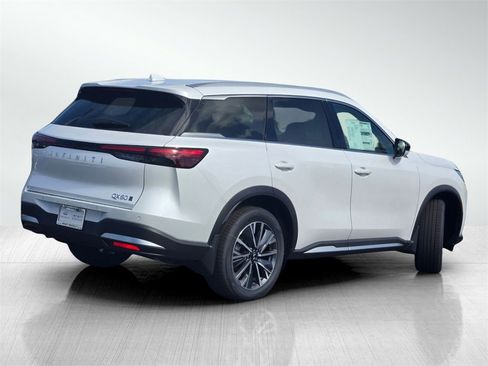 New 2026 INFINITI QX60 Luxe w/ Cargo Package image 4