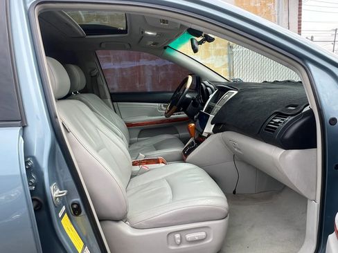 Used 2005 Lexus RX 330 AWD image 33