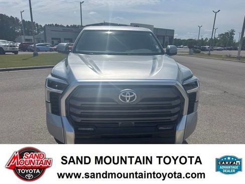 Used 2024 Toyota Tundra Limited AWD/4WD image 7