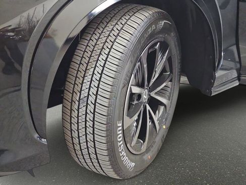 New 2026 Lexus RZ 450e AWD image 33